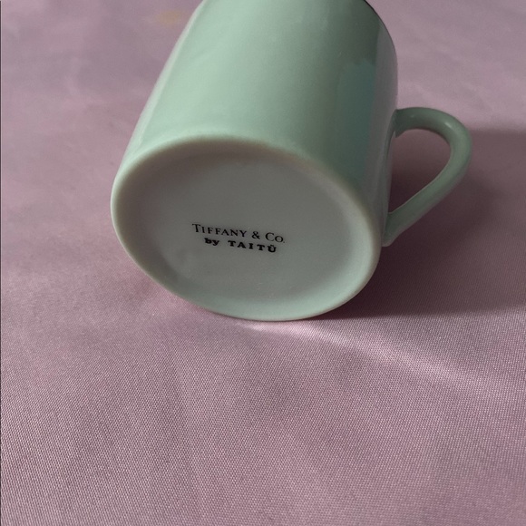 SOLD Tiffany and co teaset.. rare vintage!! - Picture 8 of 10